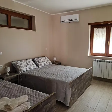 Le Querce 提加亚诺