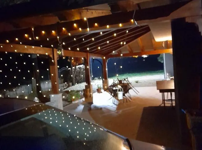 Pensión Le Querce Teggiano